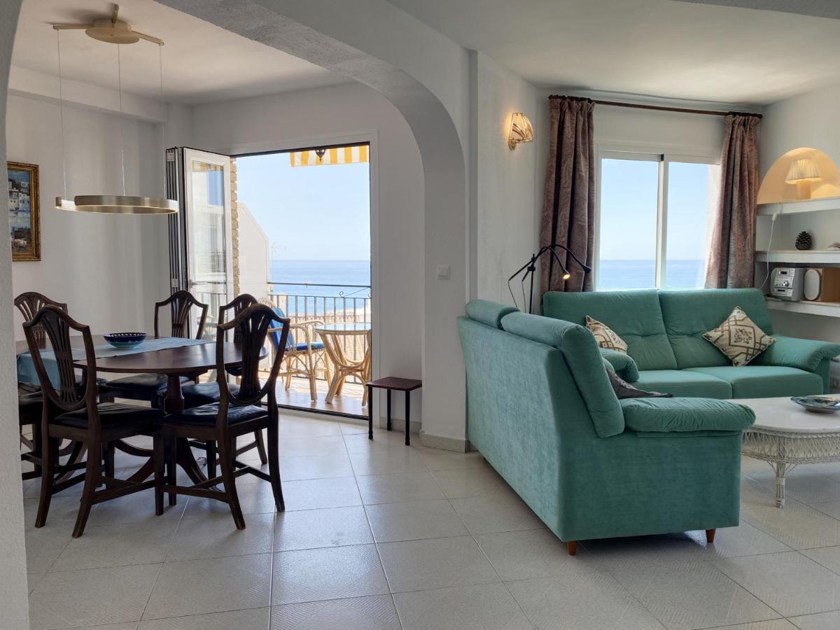 Bahia 46 Apartments Casasol 内尔哈 外观 照片