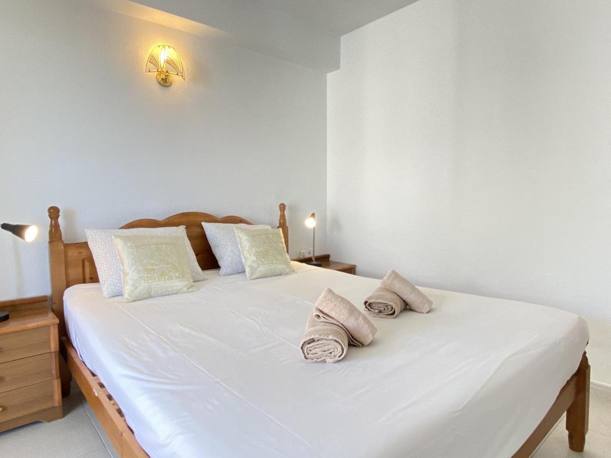 Bahia 46 Apartments Casasol 内尔哈 外观 照片